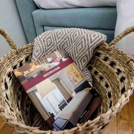 Alkuoni Lux Flat At Pfaliro Apartment *