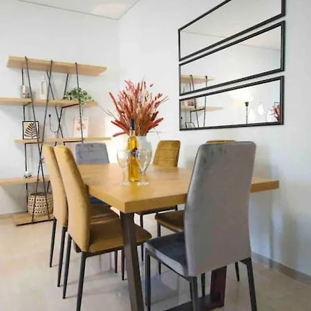 Alkuoni Lux Flat At Pfaliro Apartment
